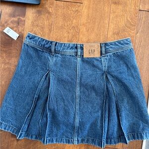 Gap x Sandy Liang mini skirt